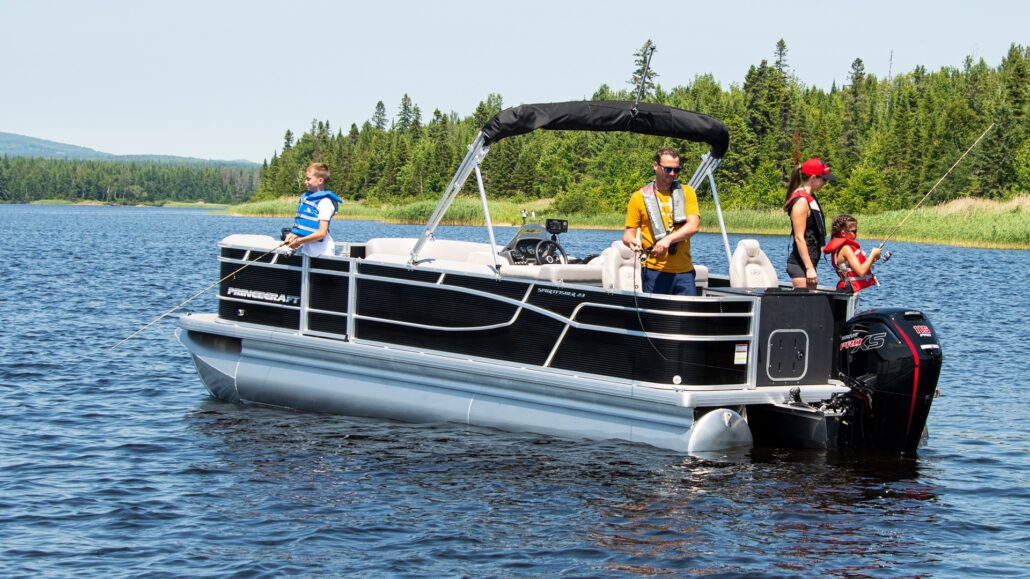 Pontoon boat rental on Balsam Lake in Coboconk Ontario with Kawartha Adventure Rentals